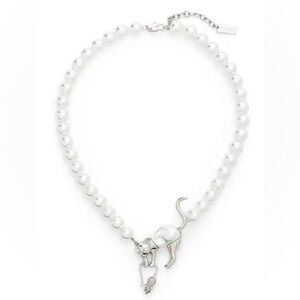 Marc Jacobs Cat Pearl Necklace